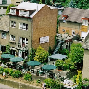 pension-auberge-de-dael.valkenburgaandegeul-hotels.com/