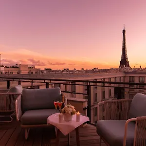 ***** Отель L'hotel Du Collectionneur Франция